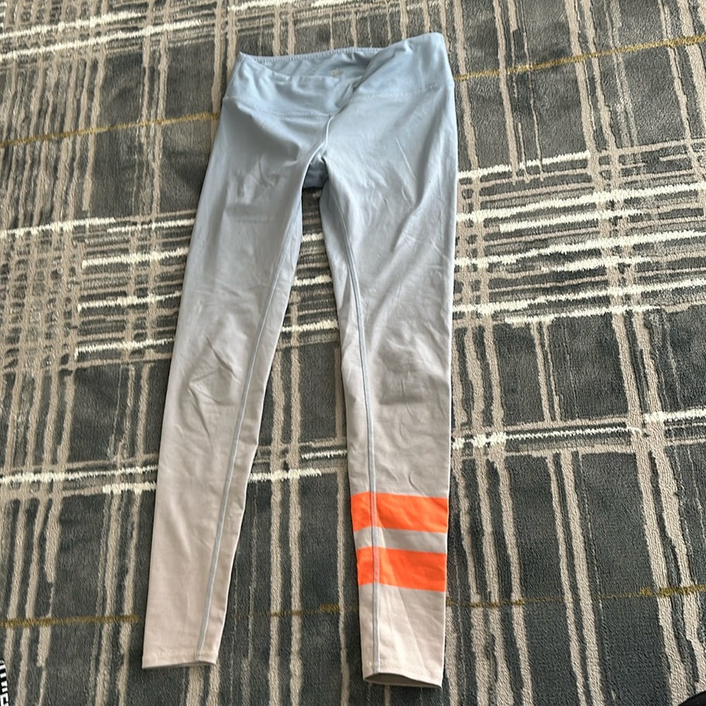 EUC Alo leggings